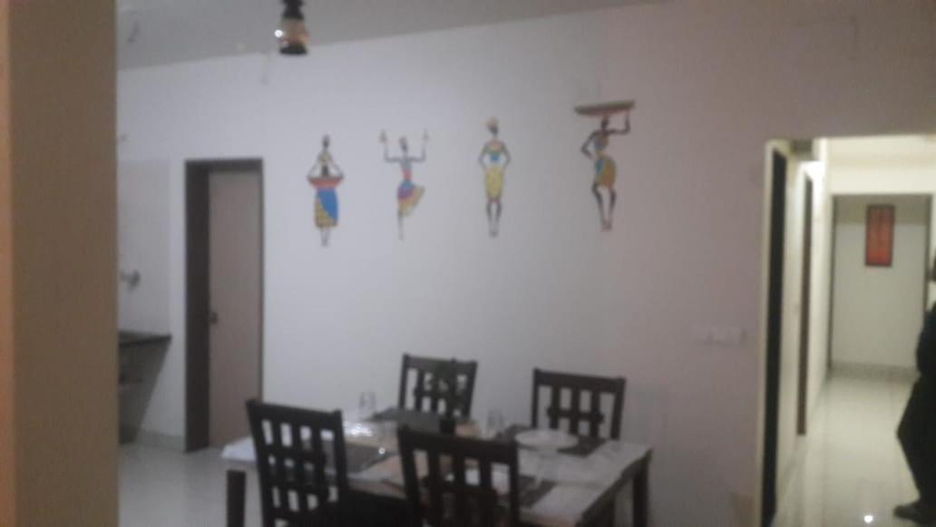 Royal Service Apatment Pimpri-Chinchwad Exteriör bild